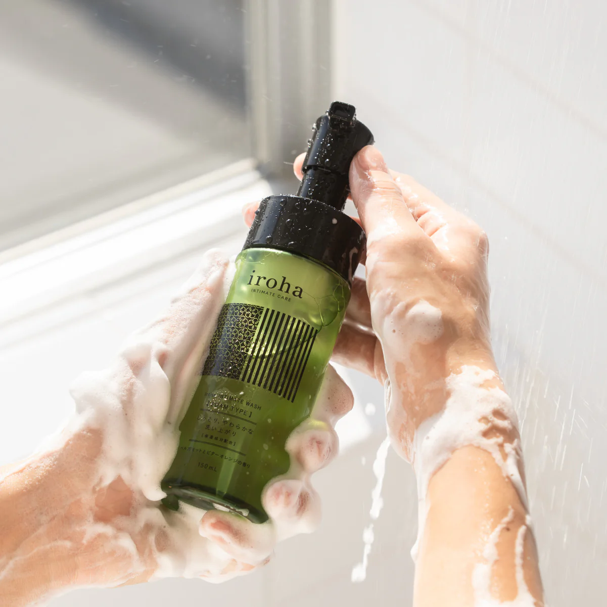 iroha INTIMATE WASH [FOAM TYPE] Damask Rose and Geranium