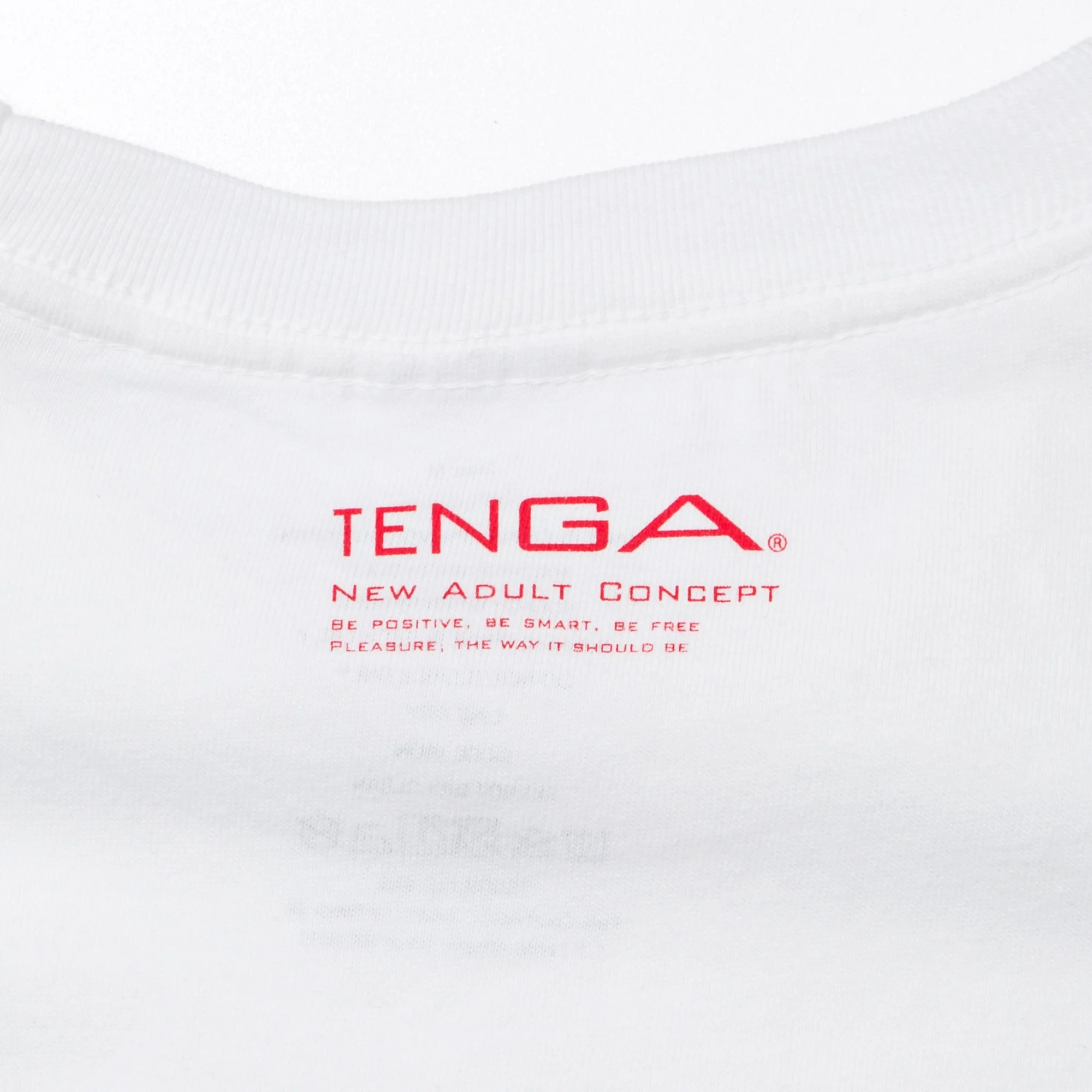 390-playing-with-tenga-t-shirt-white-x-yellow-5.webp Playing with TENGA T-SHIRT White x Yellow