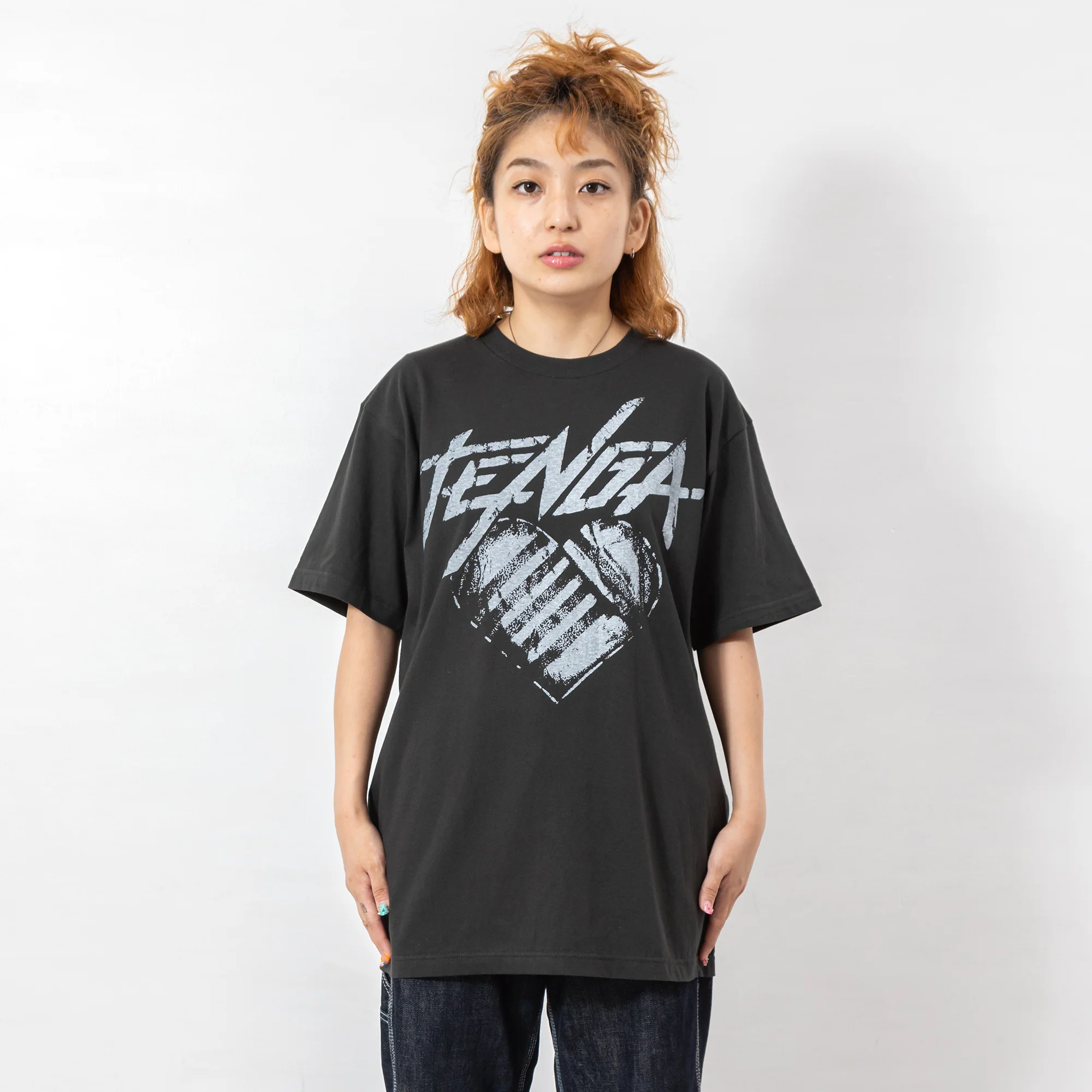 411-tenga-hearts-t-shirt-10.webp TENGA Hearts T-Shirt